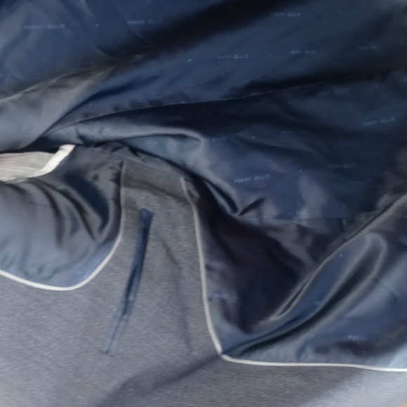 Perry Ellis Men's Slim Fit Machine Washable Wrinkle Resistant Suit Jacket - Picture 8 of 14